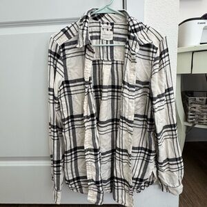 American Eagle Outfitters Black and White Plaid Button-Down Shirt